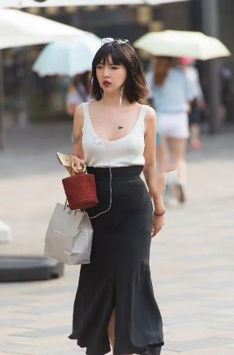 泡在我家的辣妹2季免费观看